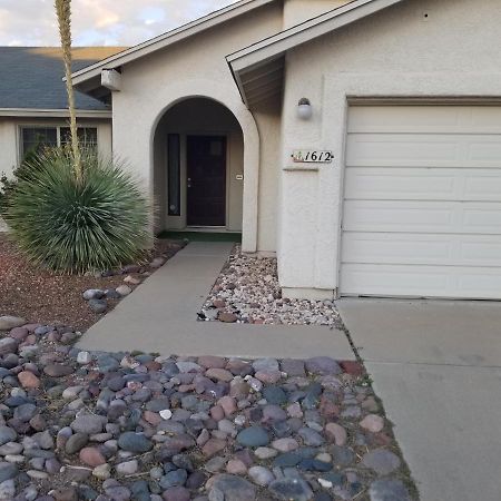 Quiet Neighborhood Off La Canada توسن المظهر الخارجي الصورة