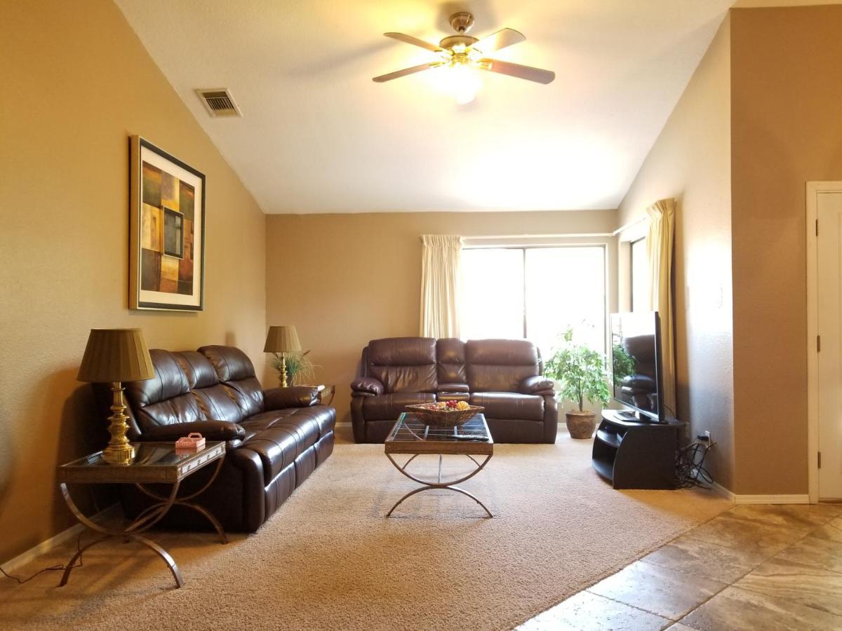 Quiet Neighborhood Off La Canada توسن المظهر الخارجي الصورة